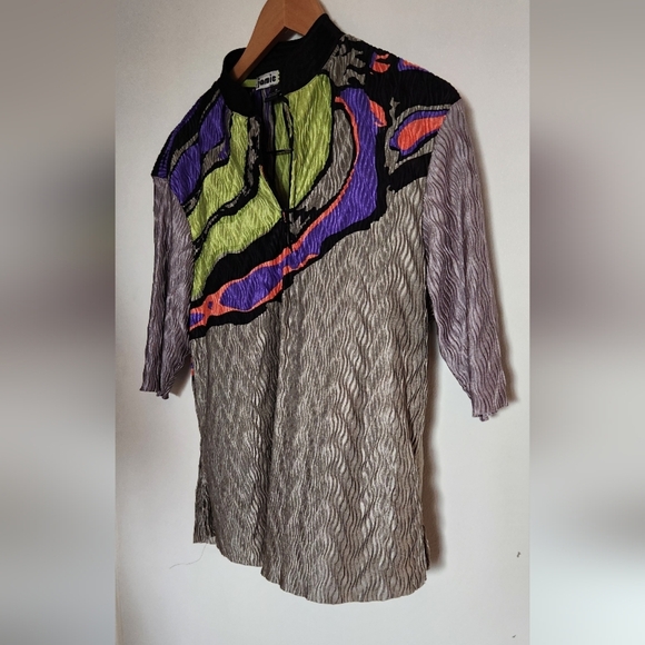 Jamie Sadock Vibrant Multicolor Textured Golf Top - Picture 4 of 5